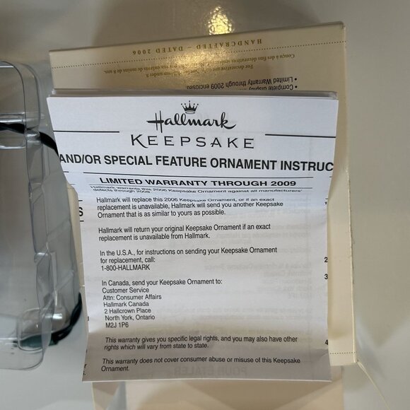 Hallmark 2005 Lighthouse Greetings Ornament Flashing Light Magic Christmas - Picture 13 of 13